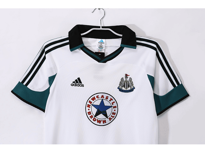 New Castle 1999/00 (Away Kit) 2