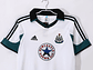 New Castle 1999/00 (Away Kit) - thumbnail 2