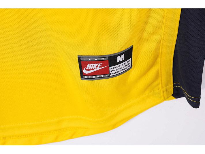 Arsenal 2000/01 (Away Kit) 13