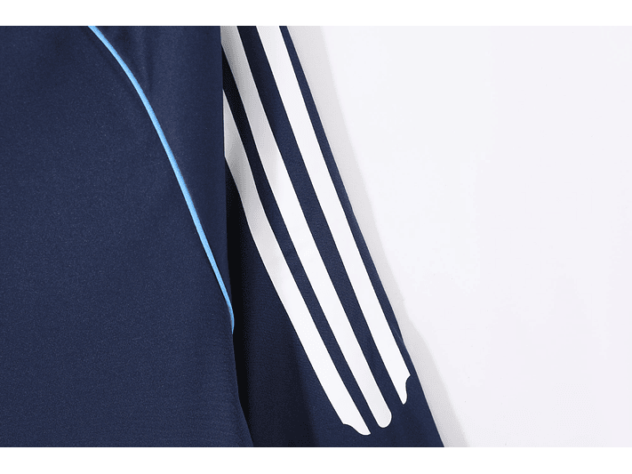 Real Madrid 2005/06 (Away Kit - Long Sleeves) 10