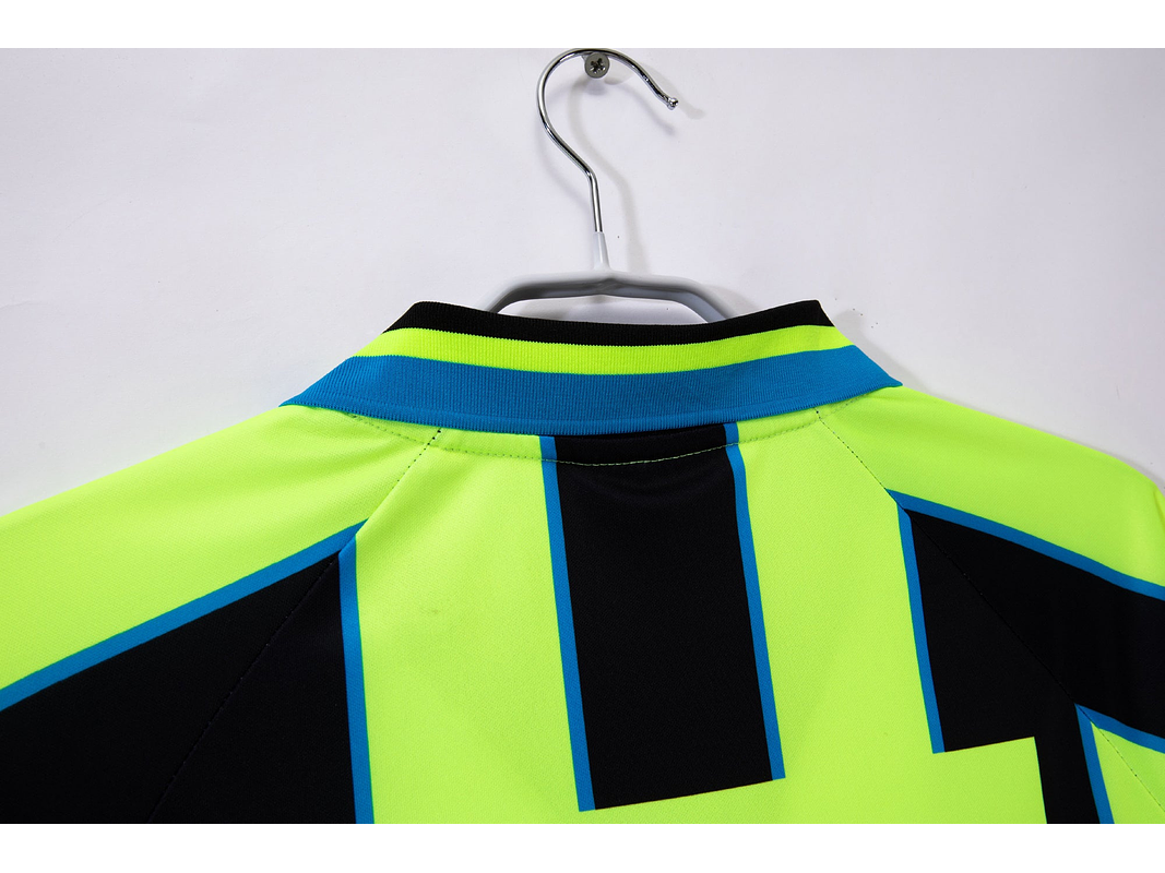 Manchester City 1998/99 (Away Kit) 3