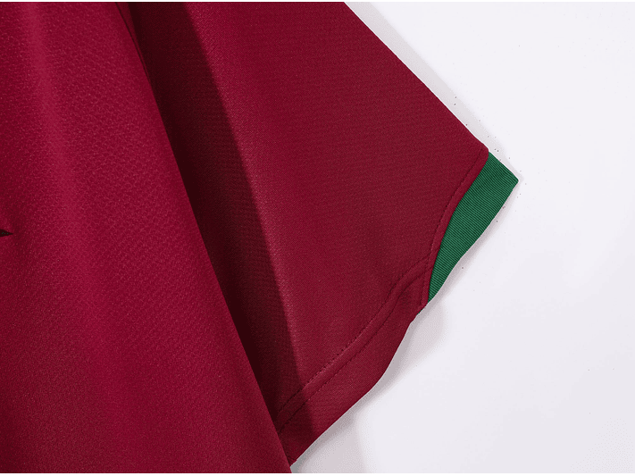 Portugal 2006 (Home Kit) 4