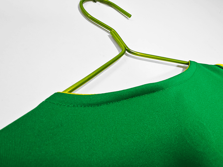 Brasil 2004 (Home Kit) 5