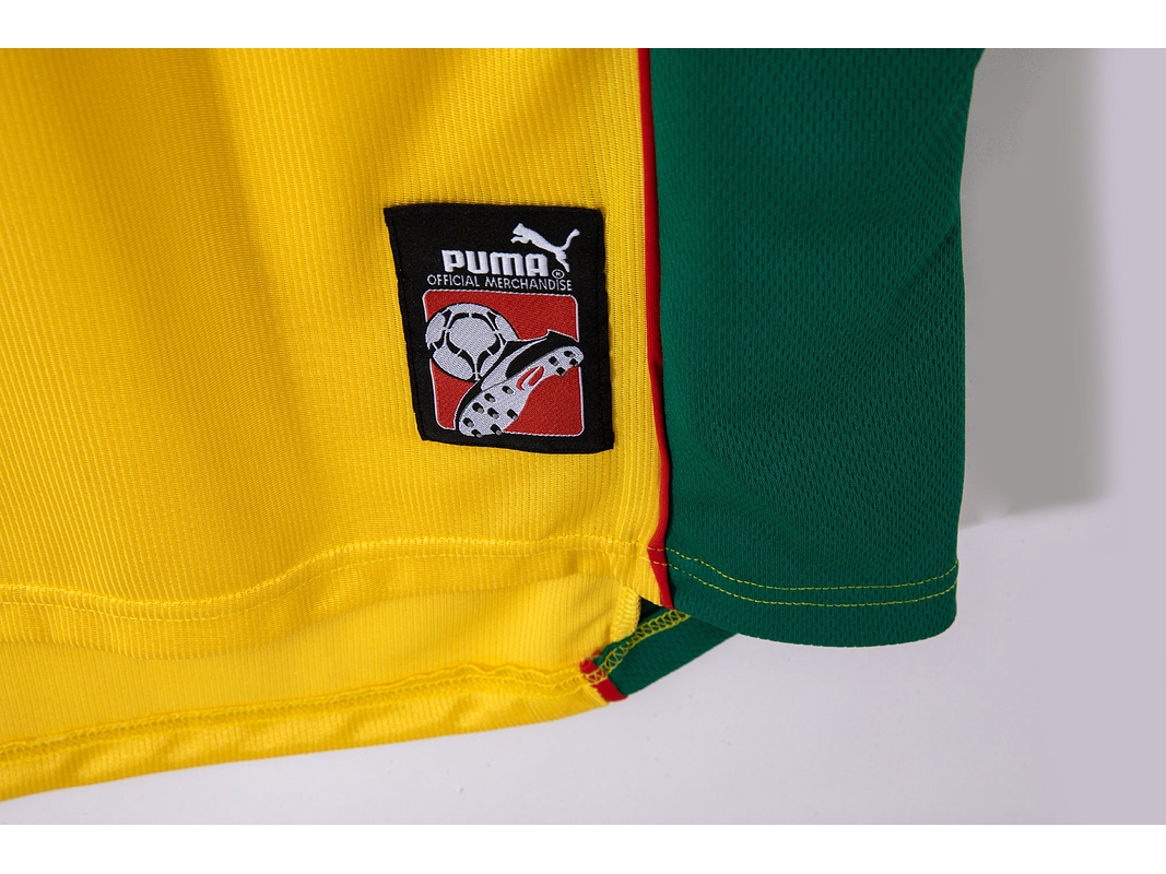 Camerún 1998/99 (Away Kit) 10
