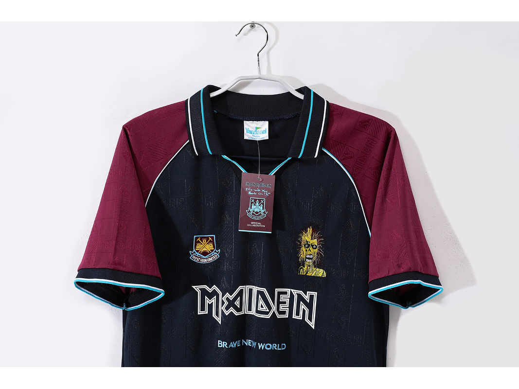 West Ham 1999 (Home Kit) 9