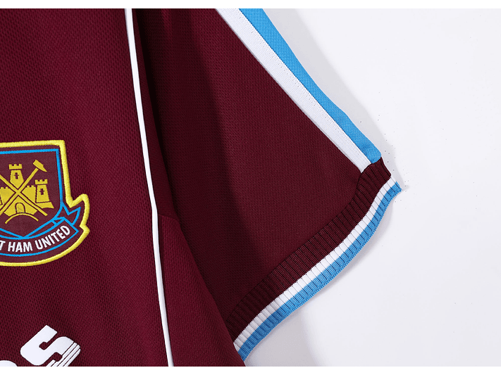 West Ham 1999/01 (Home Kit) 4