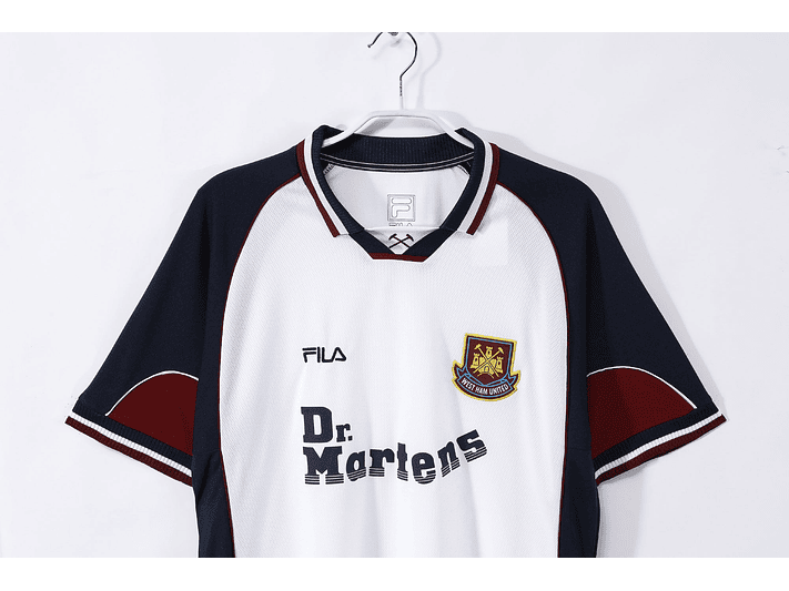 West Ham 1999/01 (Away Kit) 2