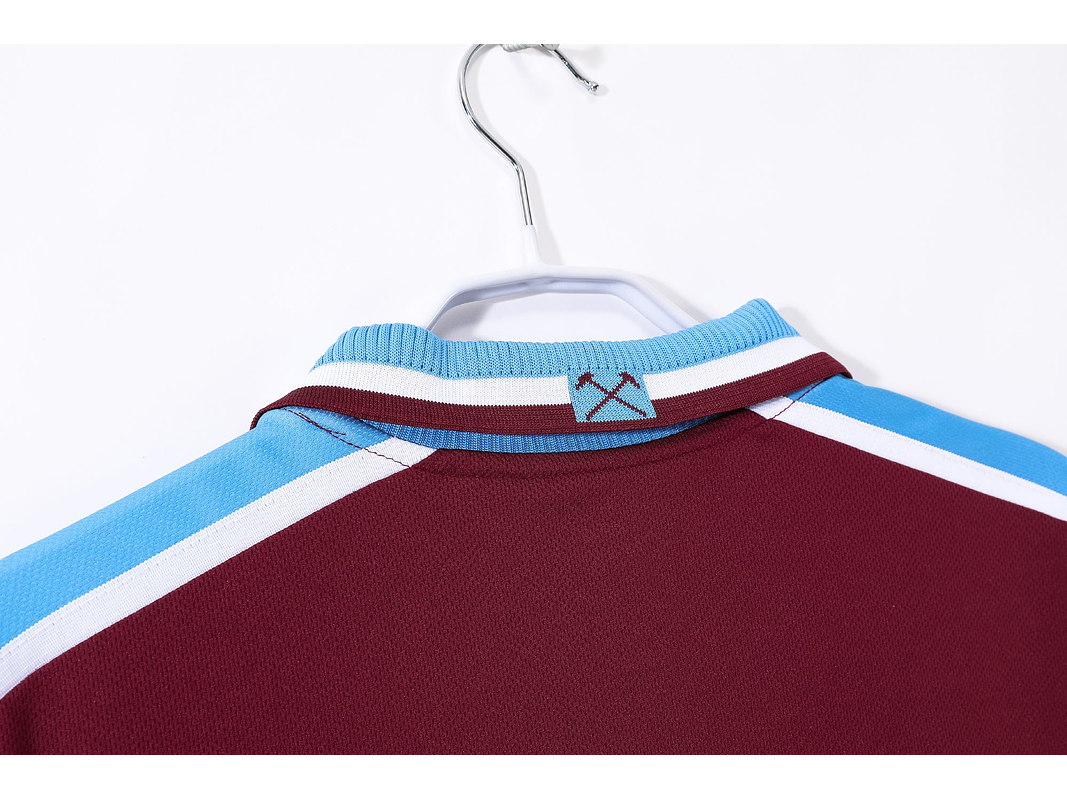 West Ham 1999/01 (Home Kit) 8