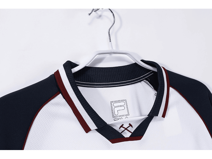 West Ham 1999/01 (Away Kit) 6