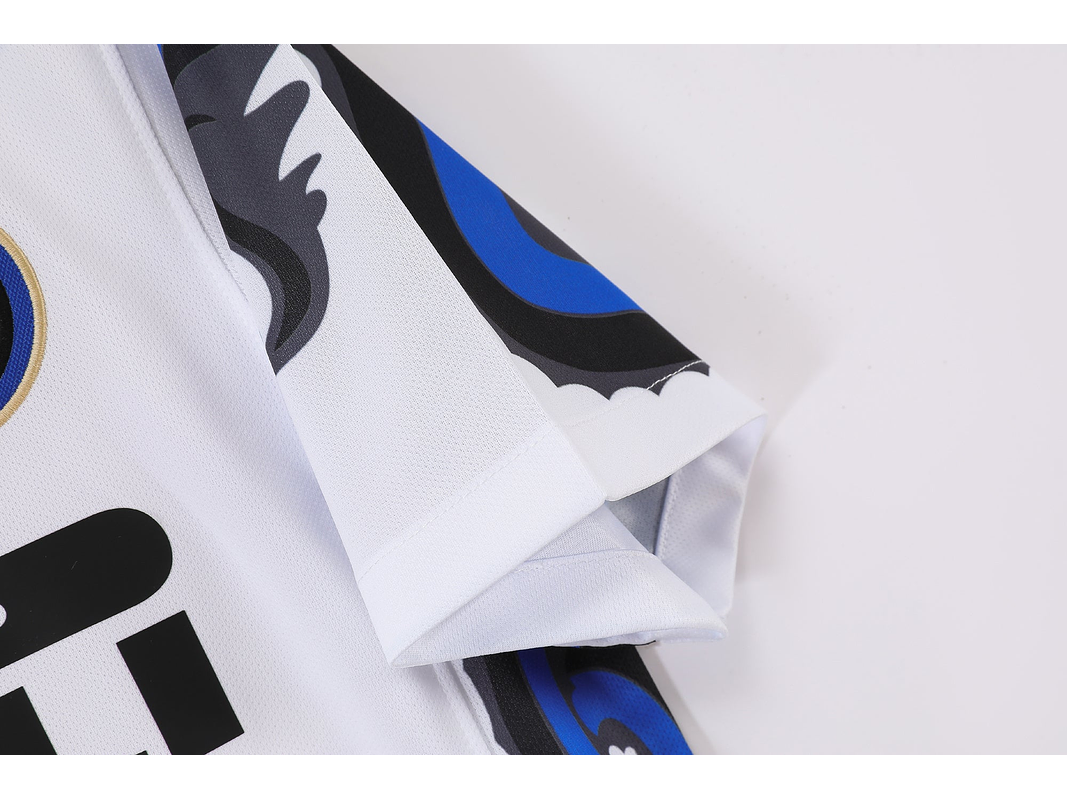 Inter de Milán 2010/11 (Away Kit) 3