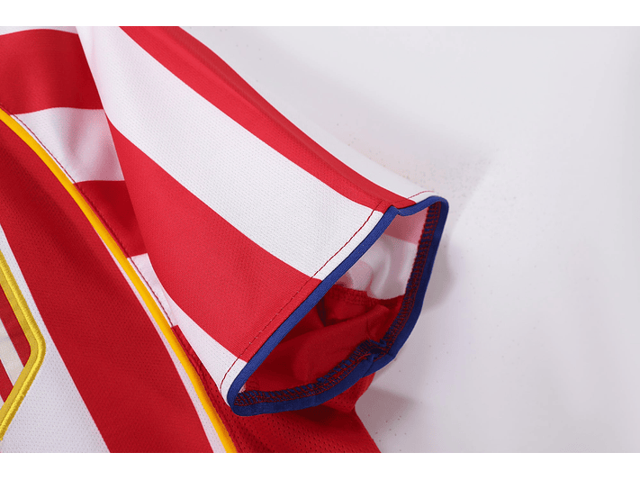 Atlético de Madrid 2004/05 (Home Kit) 4