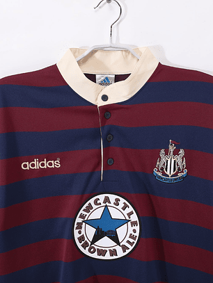New Castle 1995/97 (Away Kit)