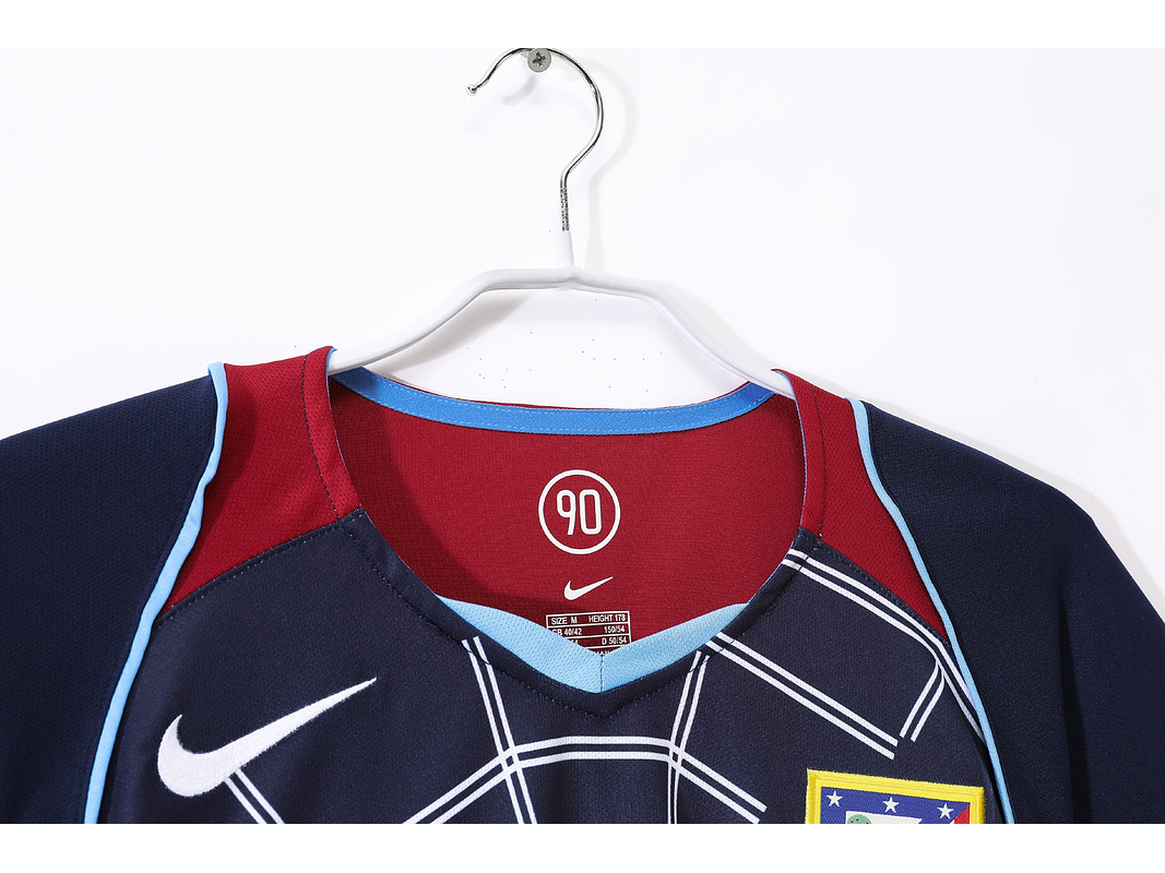 Atlético de Madrid 2004/05 (Away Kit) 6