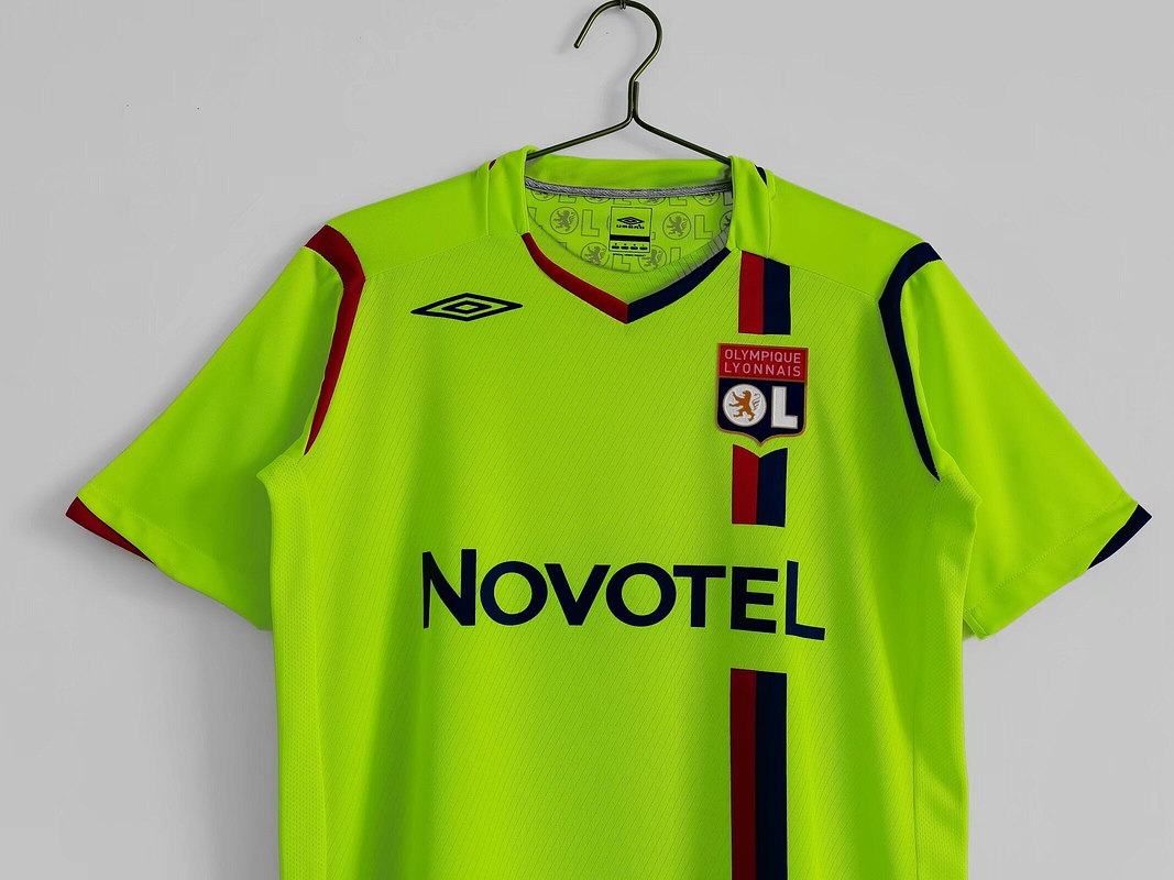 Lyon 2008/09 (Away Kit) 2