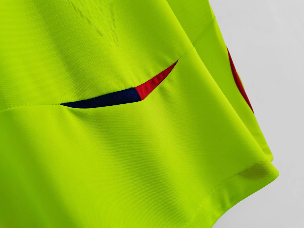 Lyon 2008/09 (Away Kit) 9