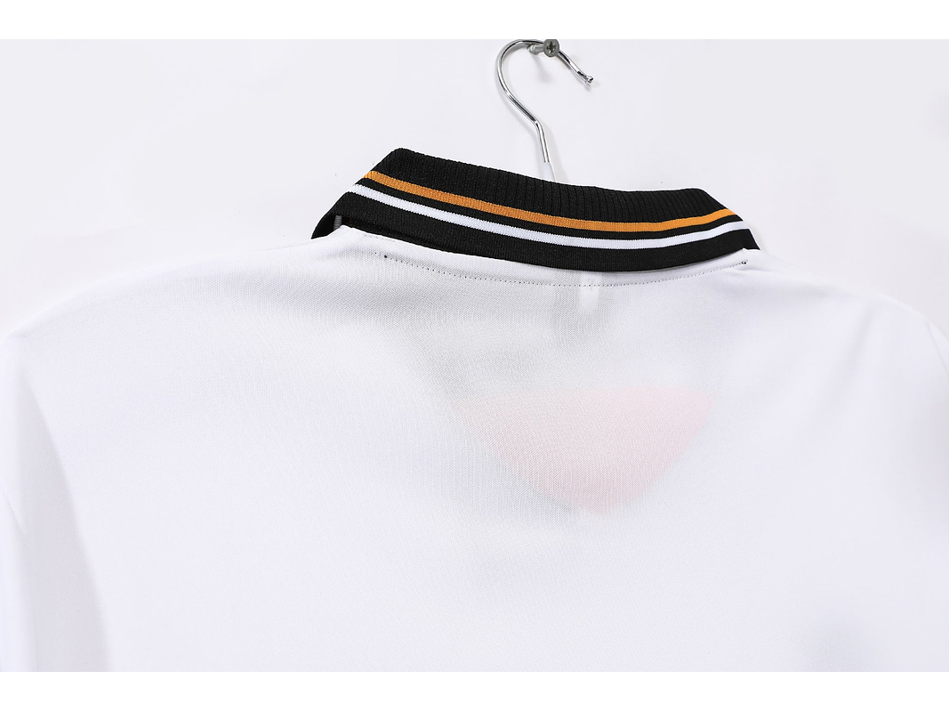 Valencia 1999/00 (Home Kit) 9