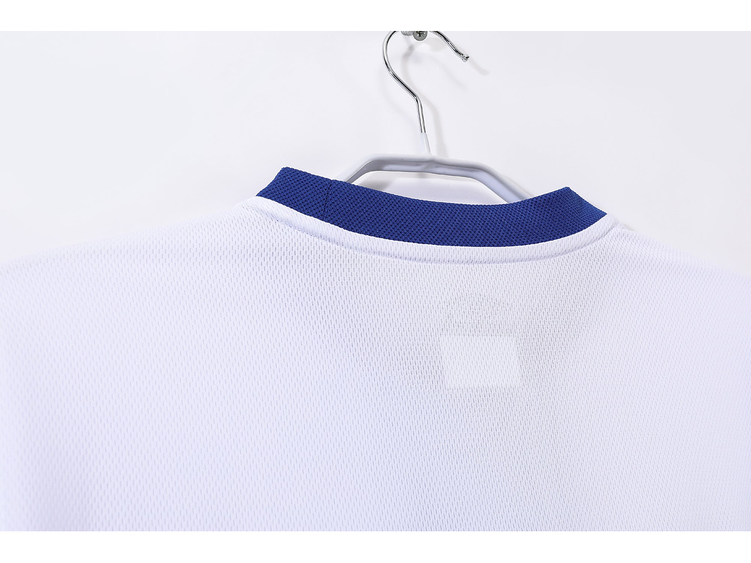 Chelsea 2003/05 (Away Kit) 4