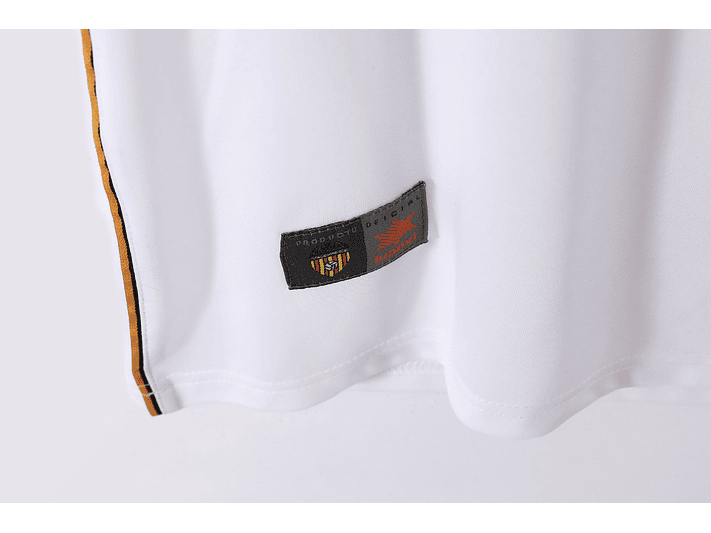 Valencia 1999/00 (Home Kit) 11