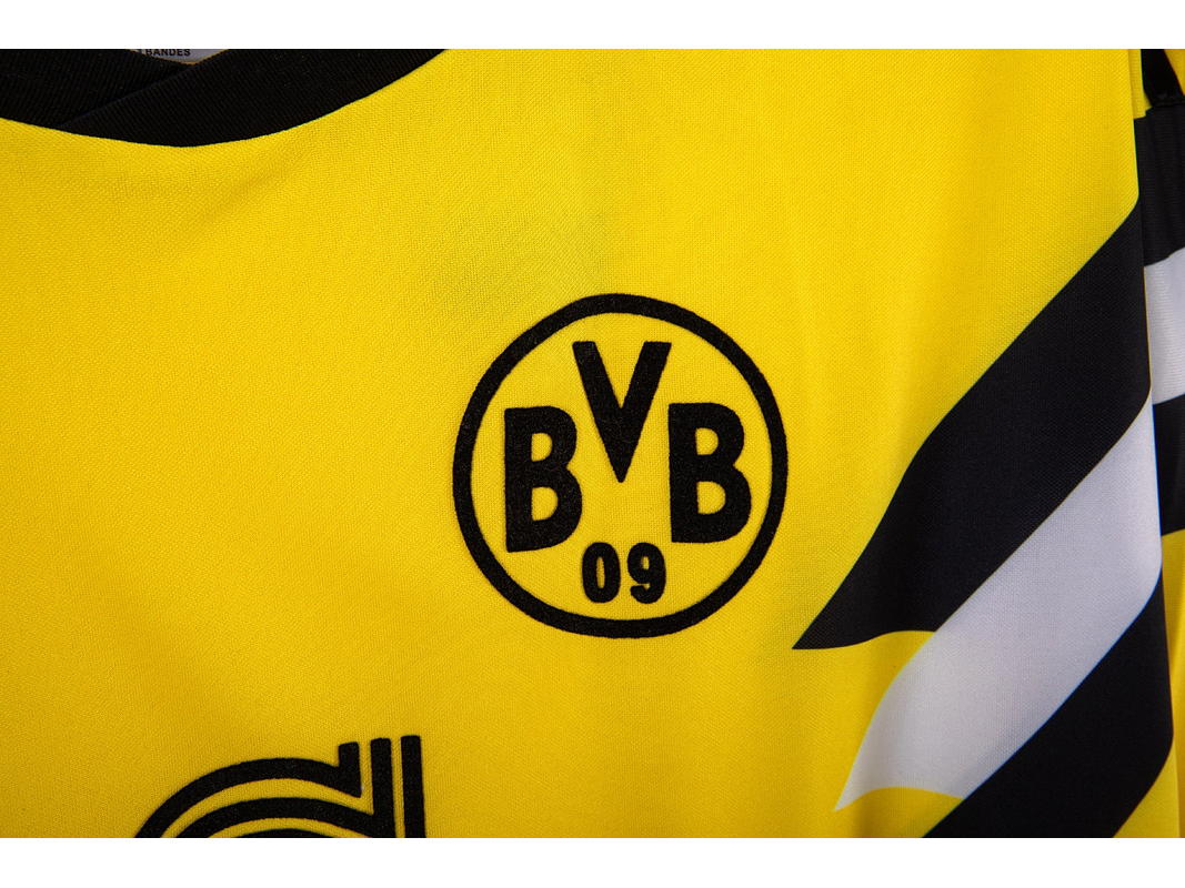 Dortmund 1989 (Home Kit) 7