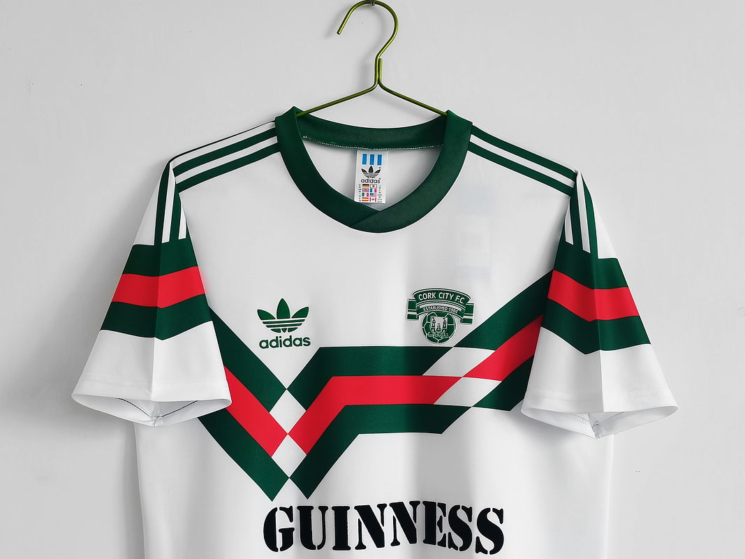 Cork City 1988/89 (Home Kit) 11