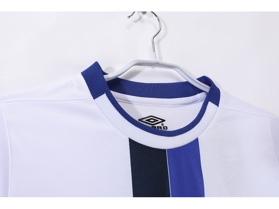 Chelsea 2003/05 (Away Kit) 8