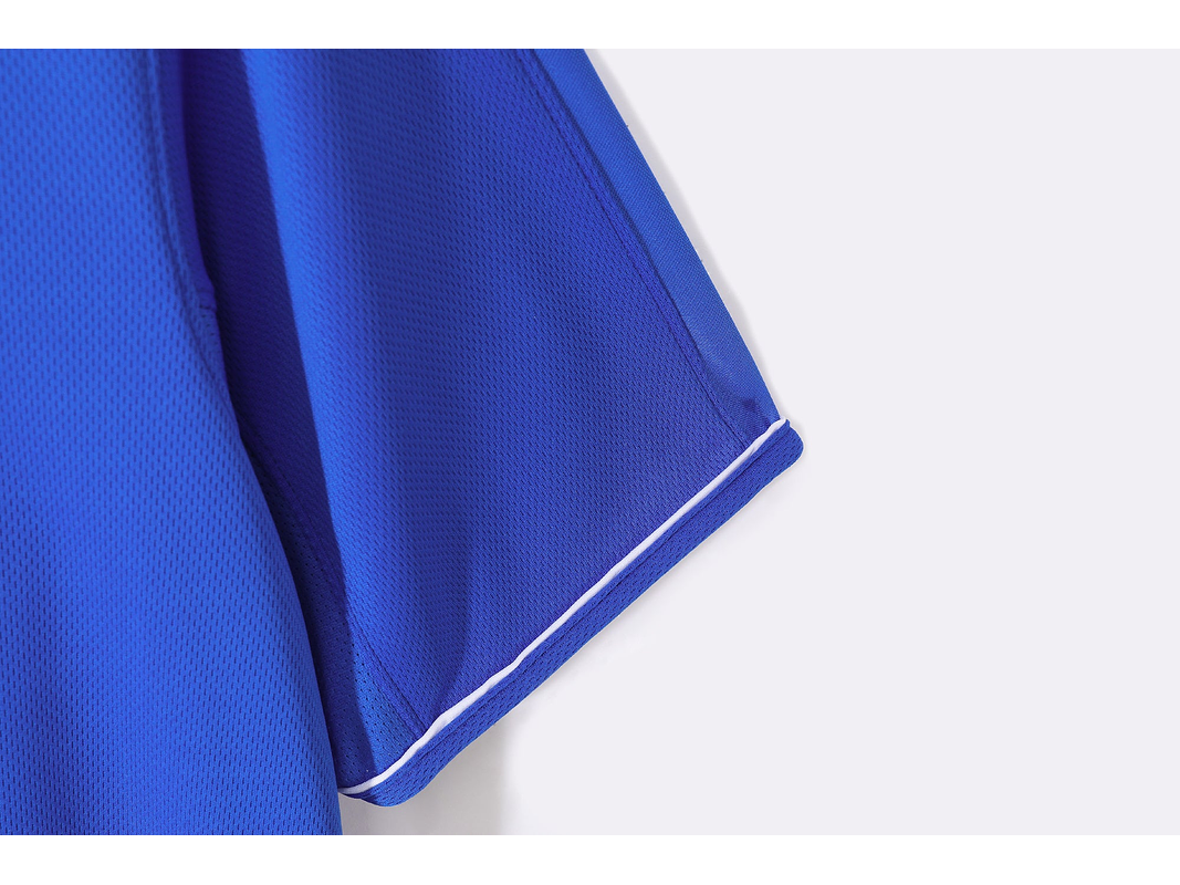 Chelsea 2003/05 (Home Kit) 6