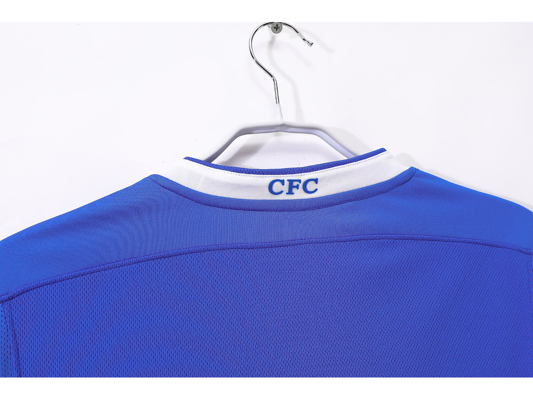 Chelsea 2003/05 (Home Kit) 7