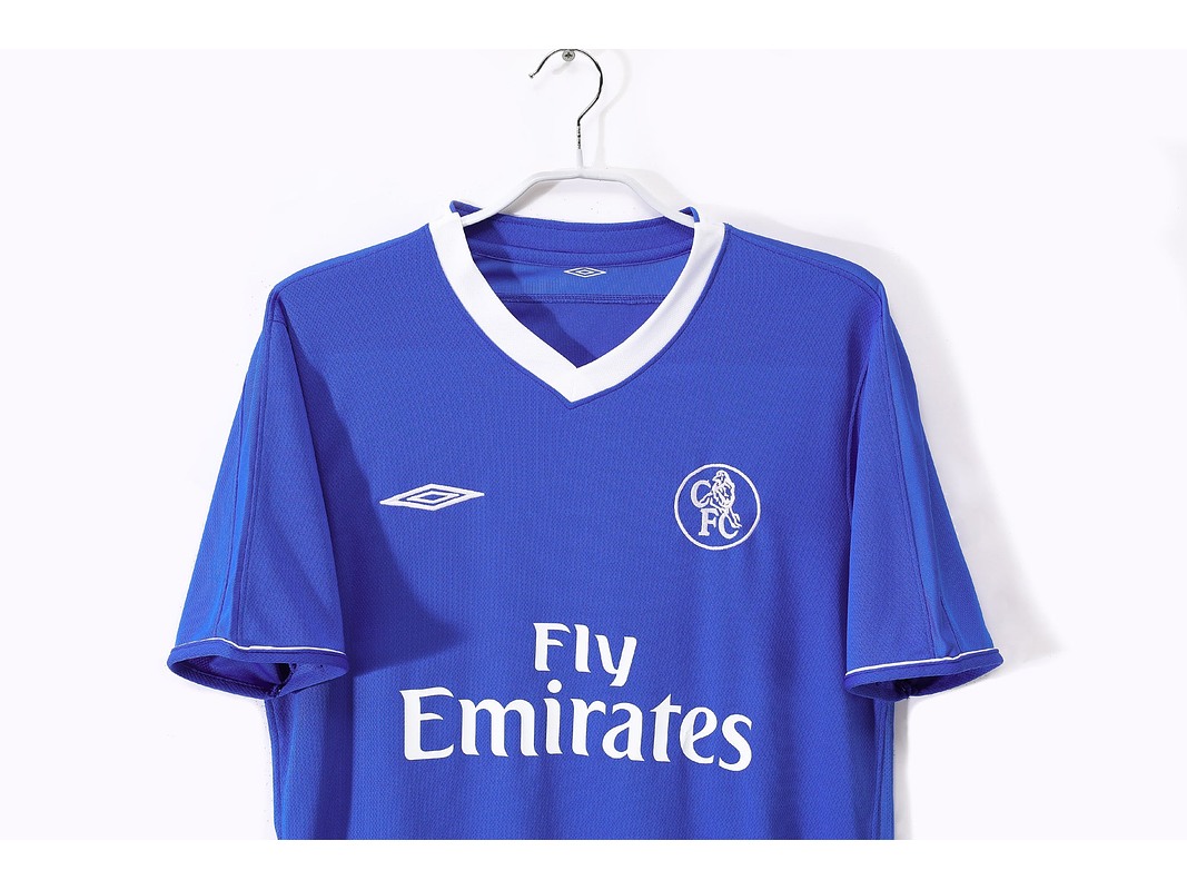 Chelsea 2003/05 (Home Kit) 9
