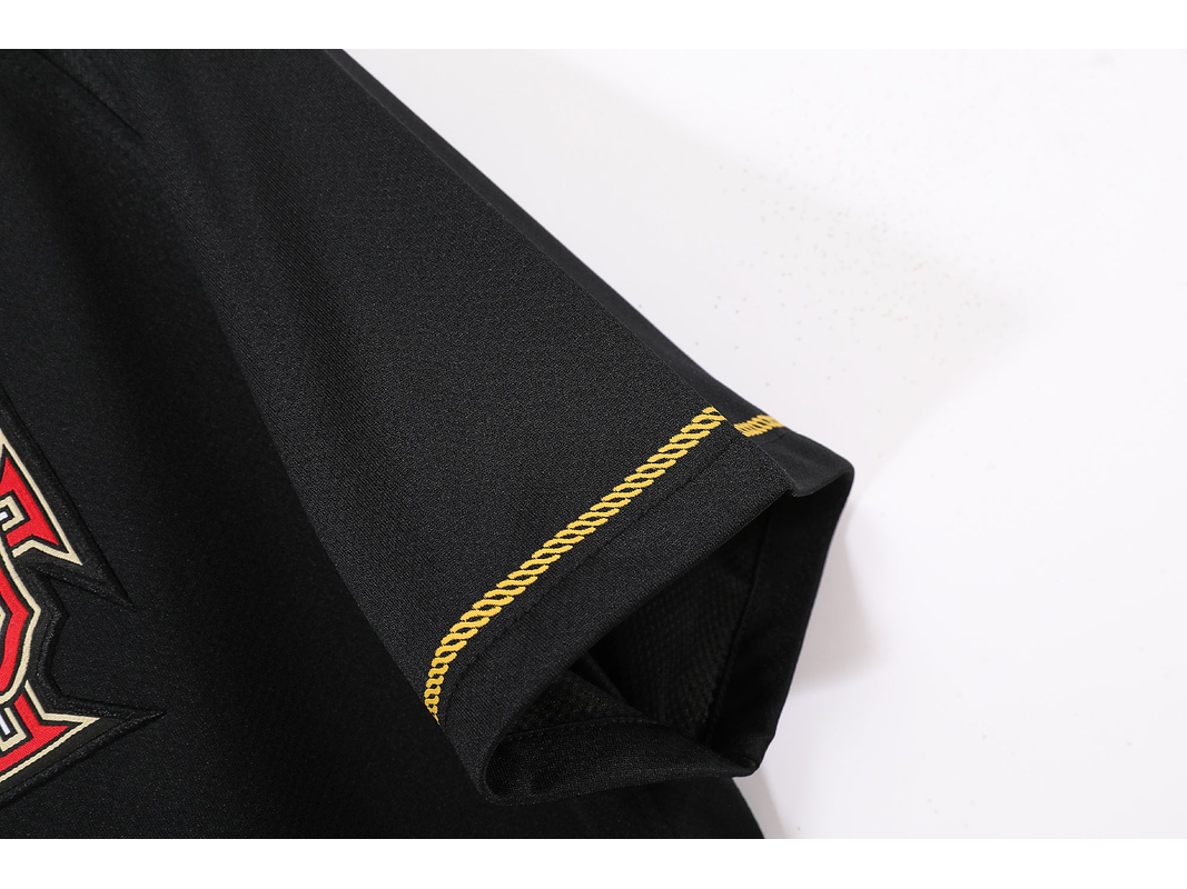 Portugal 2006 (Away Kit) 4