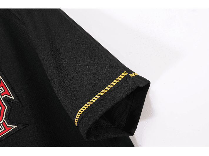 Portugal 2006 (Away Kit) 4