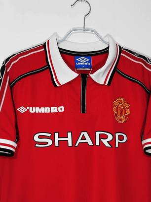 Manchester United 1998/99 (Home Kit)