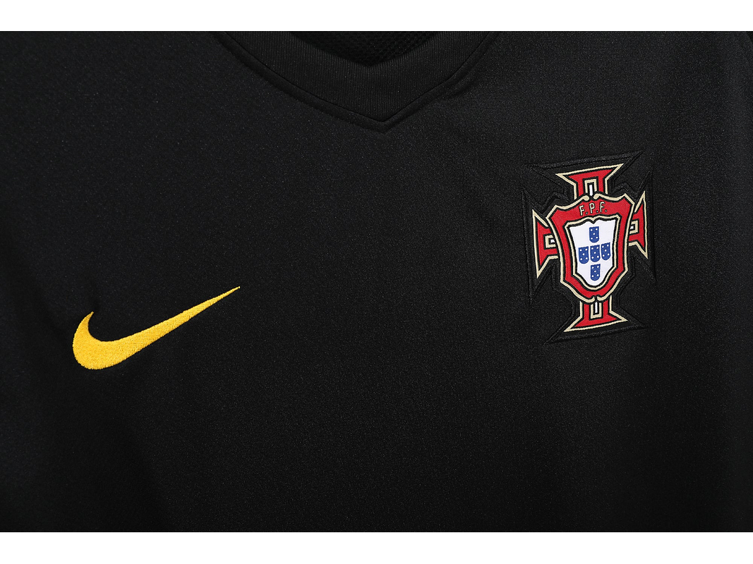 Portugal 2006 (Away Kit) 9