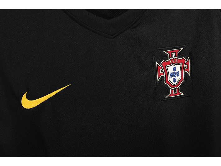 Portugal 2006 (Away Kit) 9