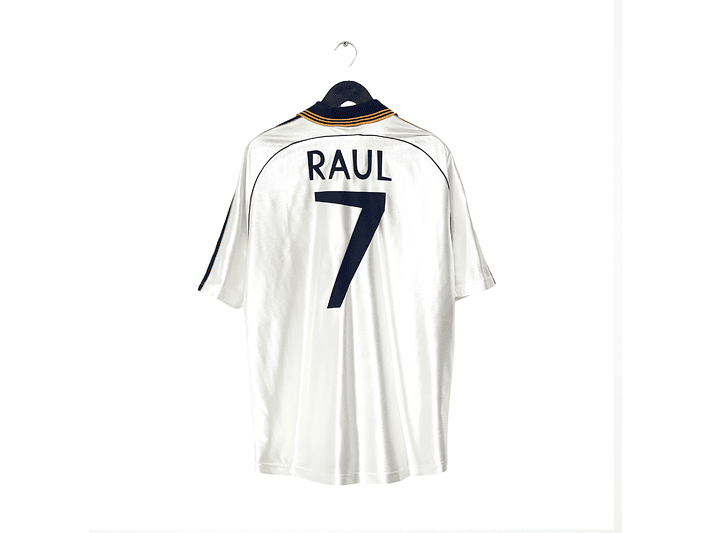 Real Madrid 1998/00 (Home Kit) 1