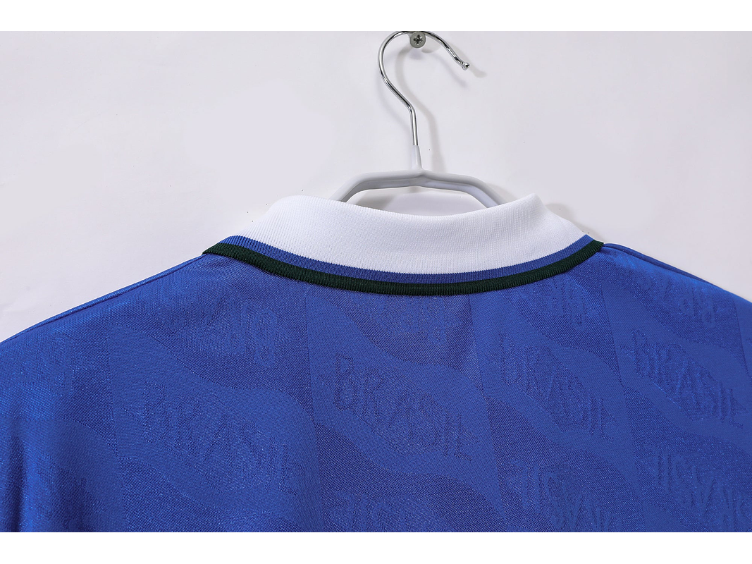 Brasil 1991/93 (Away Kit) 8