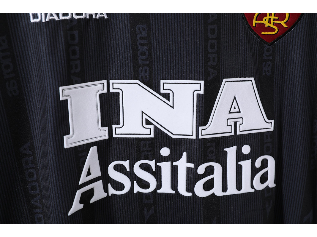 Roma 1999/00 (Away Kit) 7