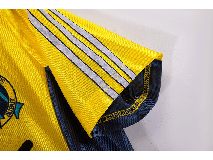 Olympique de Marseille 1998/99 (Away Kit) 7