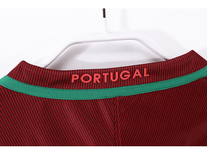 Portugal 2016 (Home Kit) 3