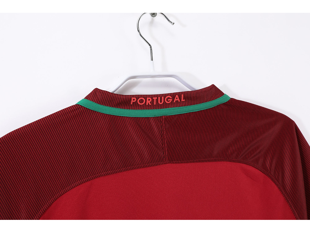 Portugal 2016 (Home Kit) 4