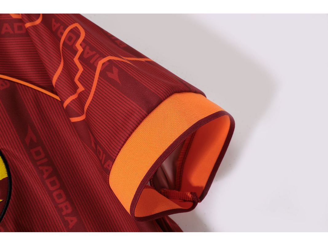 Roma 1999/00 (Home Kit) 6