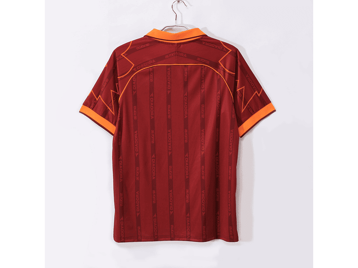 Roma 1999/00 (Home Kit) 8