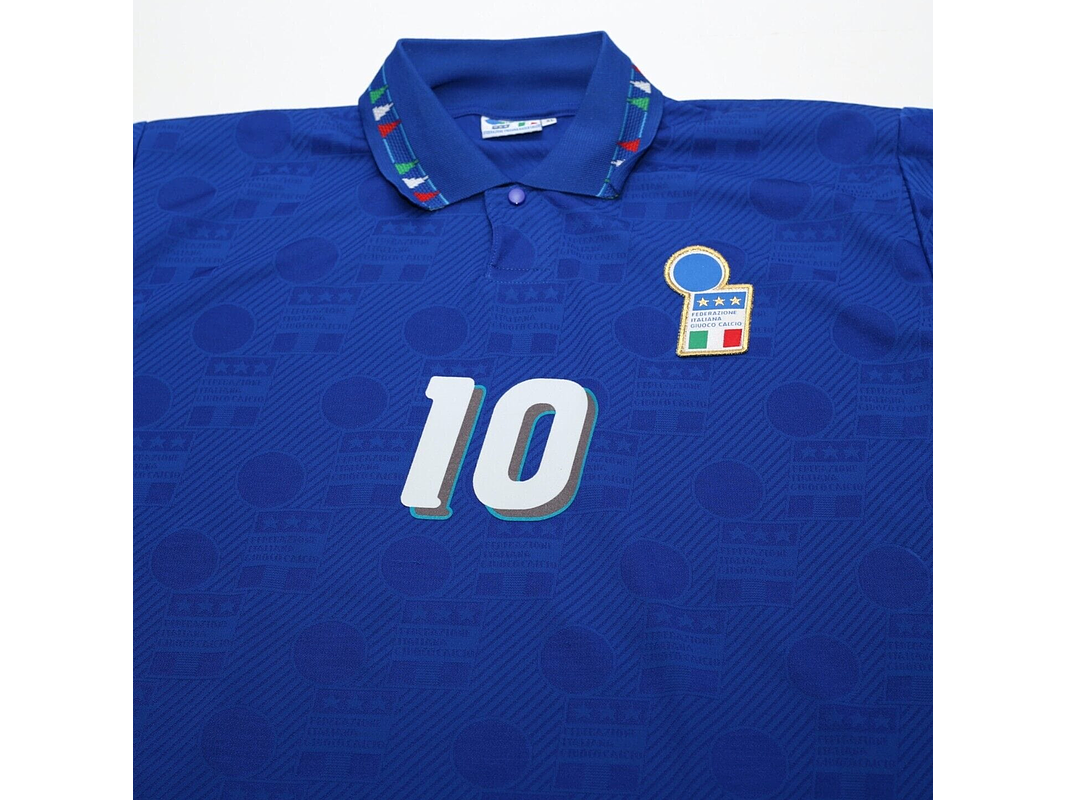 Italia 1994 (Home Kit) 3