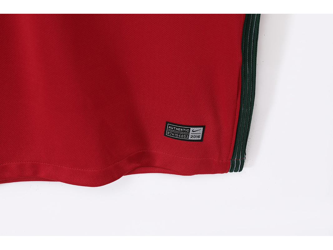 Portugal 2016 (Home Kit) 11