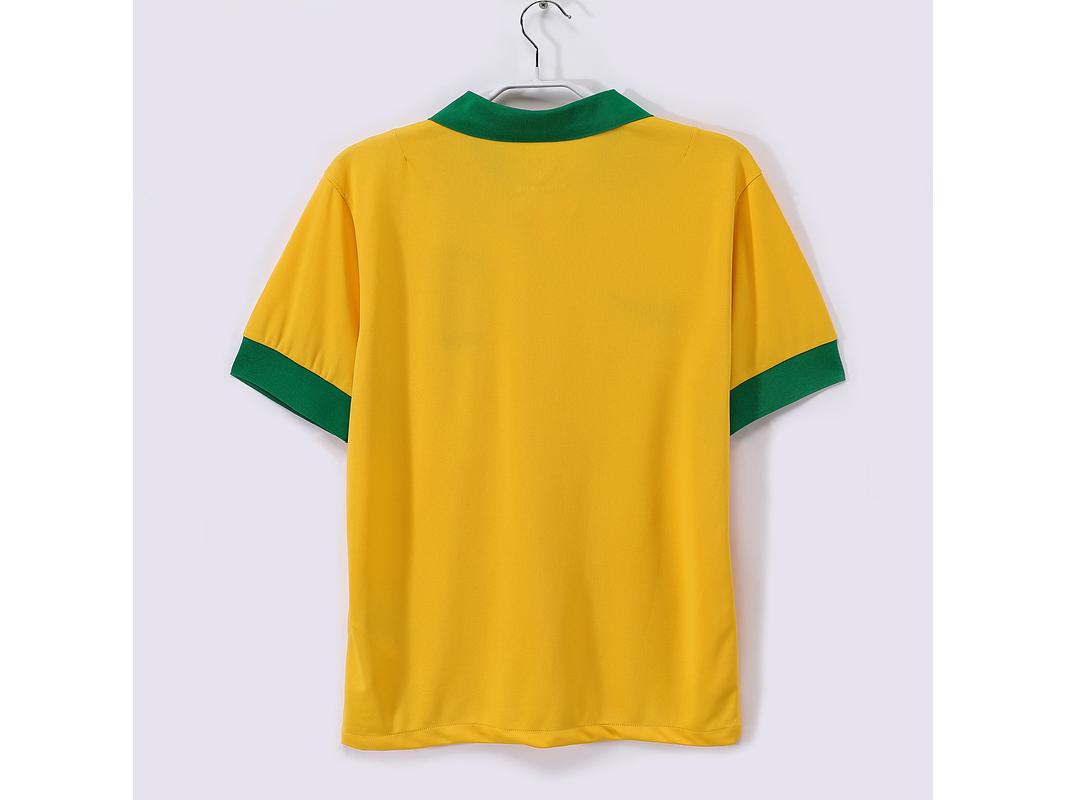 Brasil 2013 (Home Kit) 4