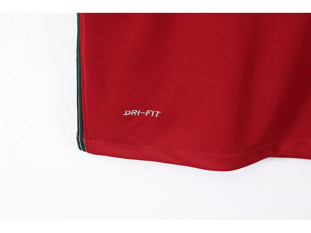 Portugal 2016 (Home Kit) 12