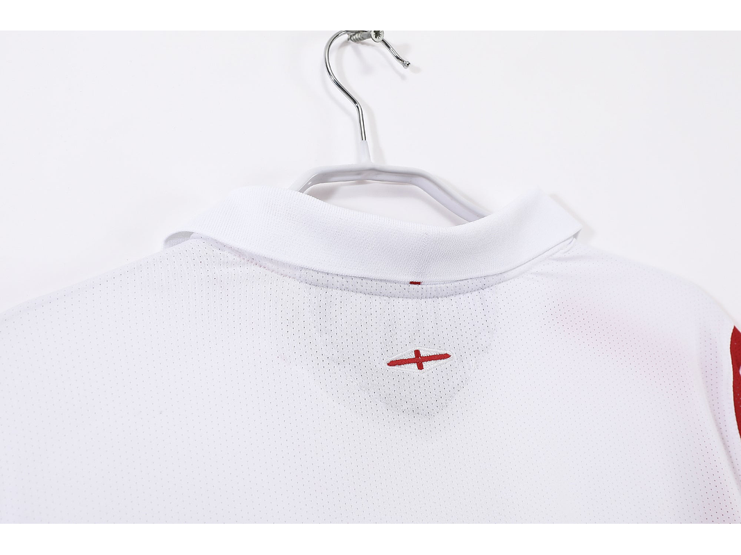 Inglaterra 2006 (Home Kit) 5