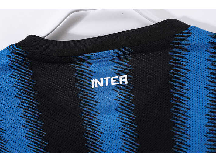Inter de Milán 2010/11 (Home Kit) 4