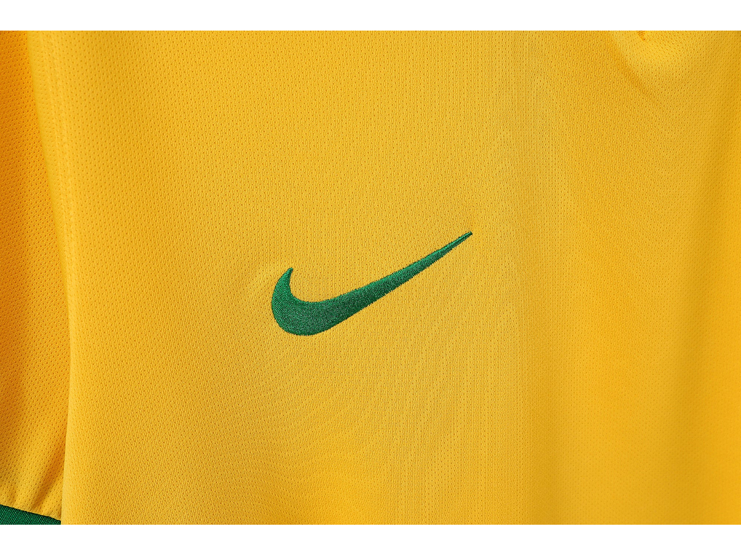 Brasil 2013 (Home Kit) 10