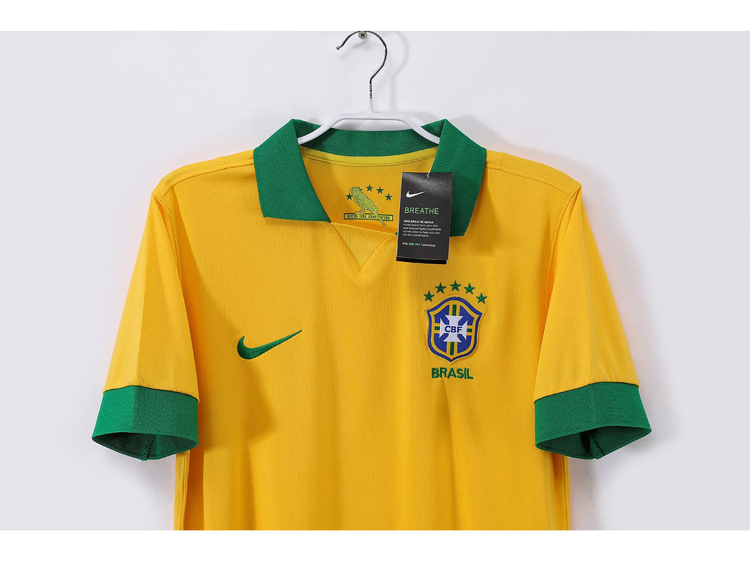 Brasil 2013 (Home Kit) 12