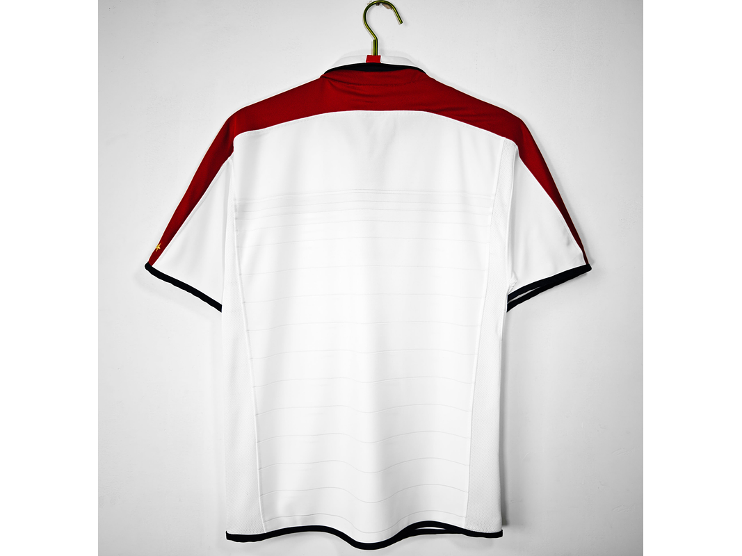 Inglaterra 2004 (Home Kit) 6